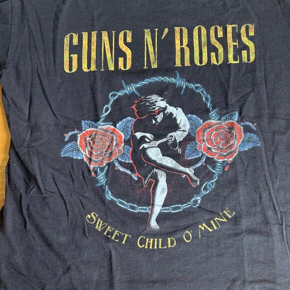 Guns n Roses Sweet Child of Mine Womens Size Large Short Boxy Fit Black T Shirt - Picture 2 of 3